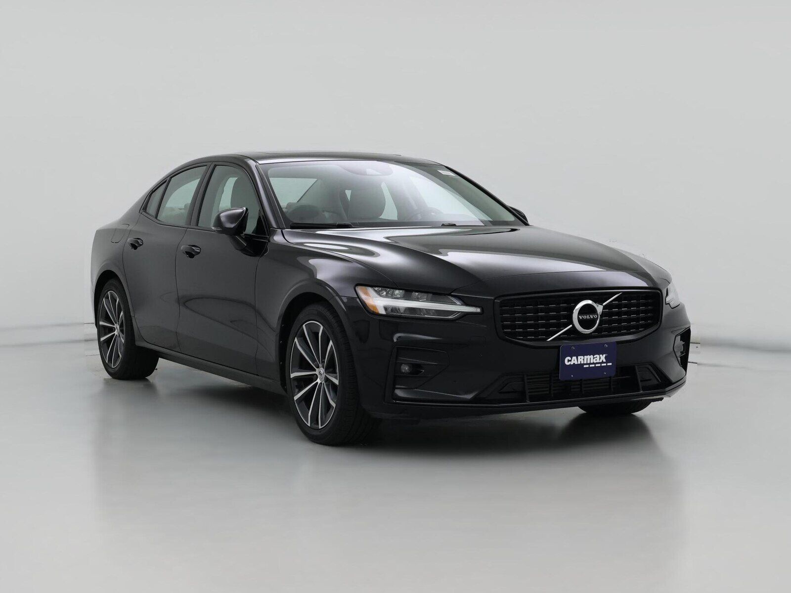 2021 VOLVO S60