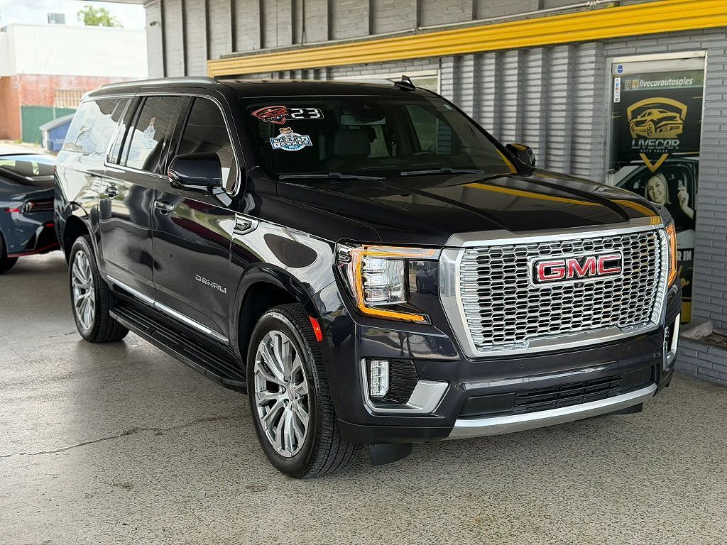 2023 GMC Yukon XL