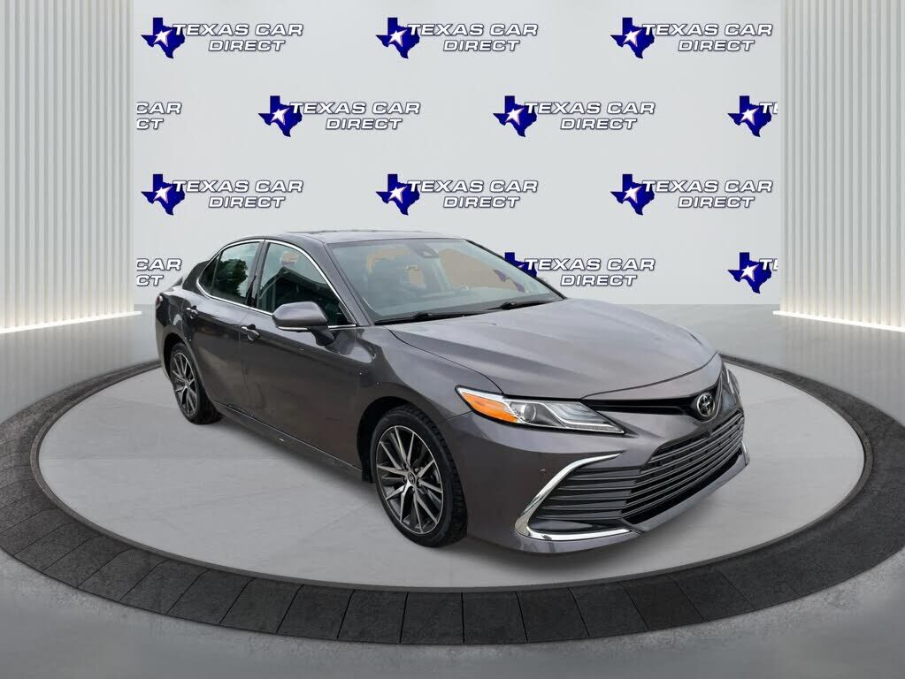 2023 TOYOTA Camry