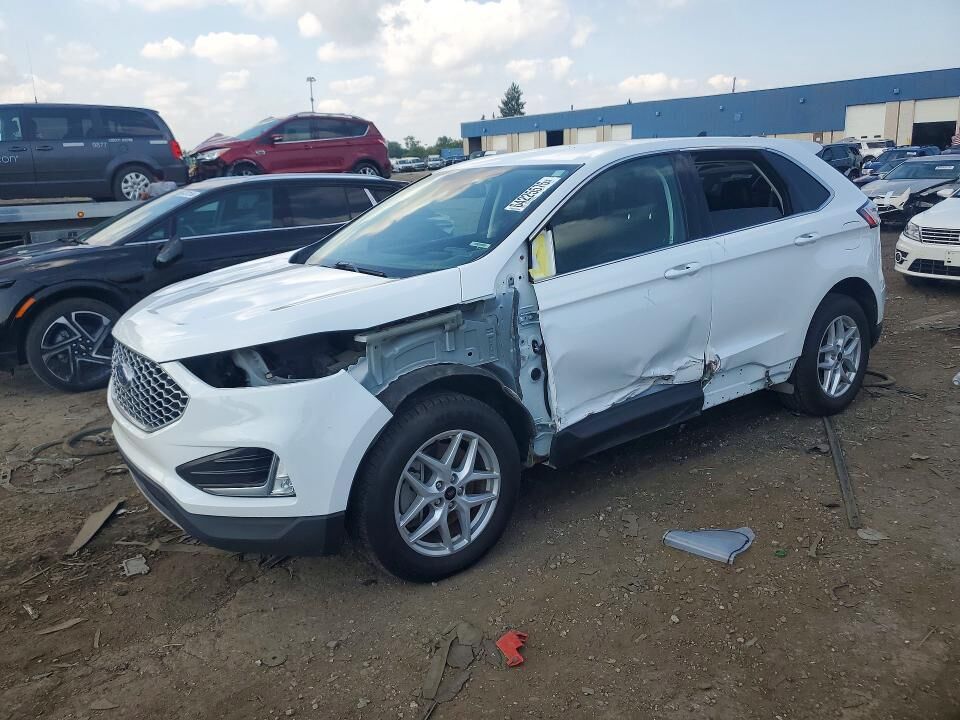 2024 FORD Edge