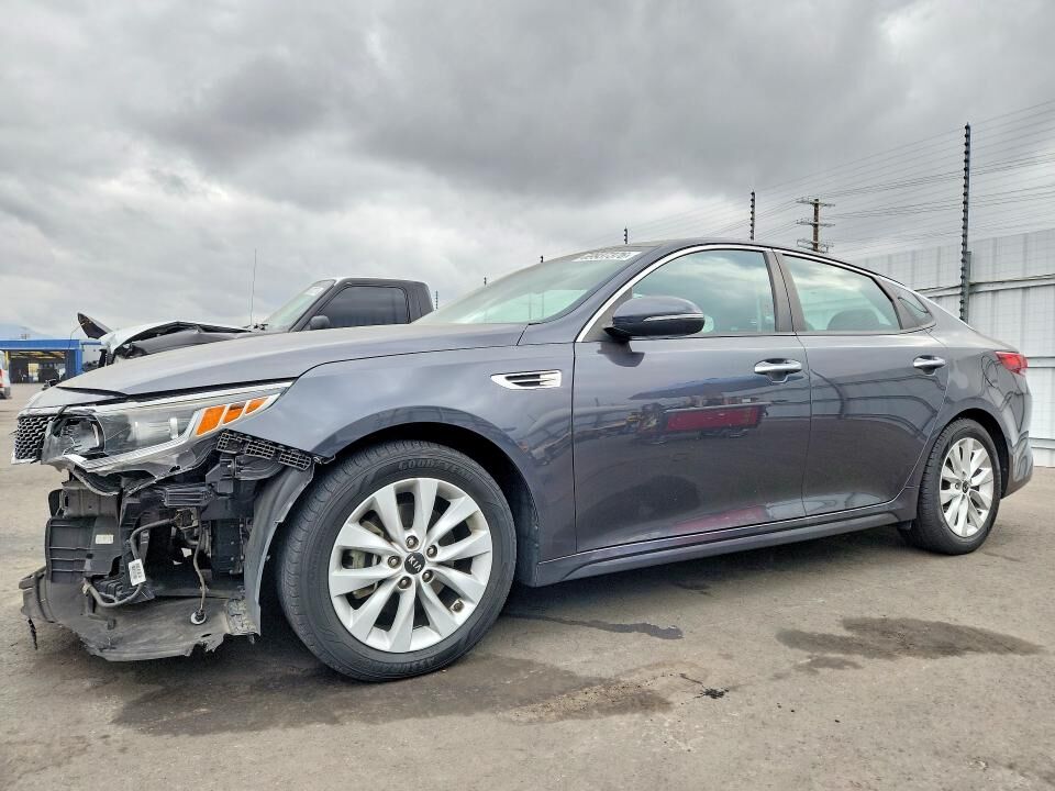 2018 KIA Optima
