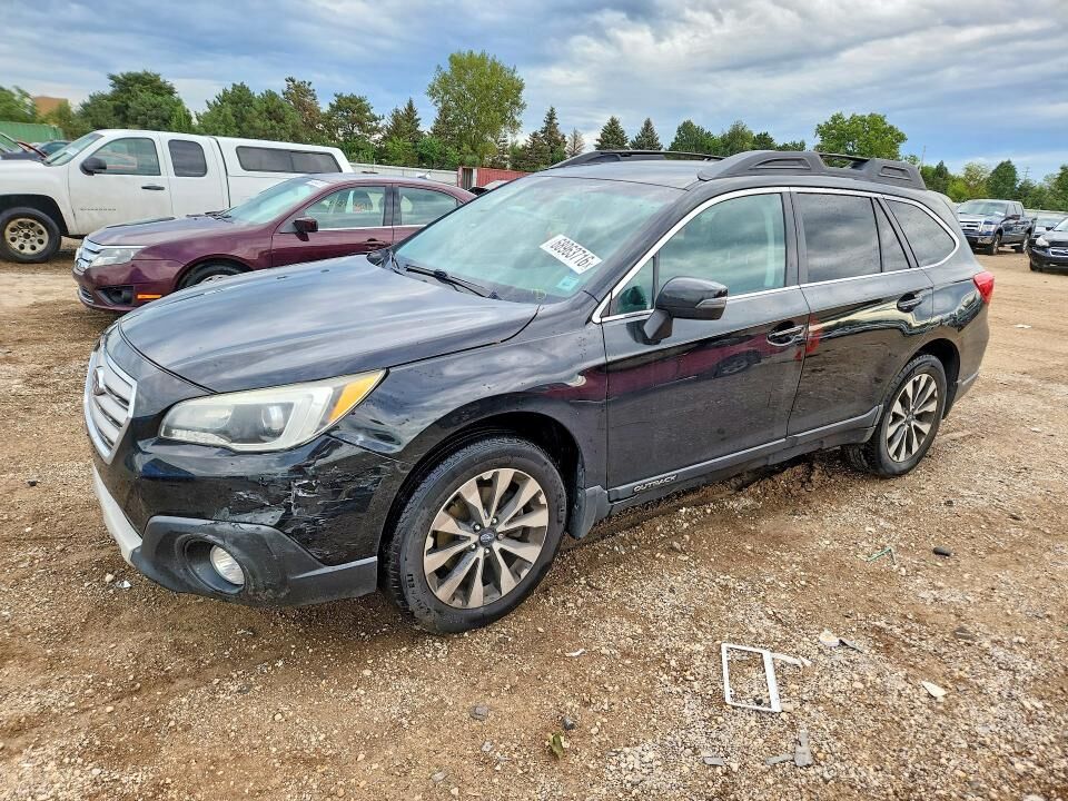 2015 SUBARU Outback