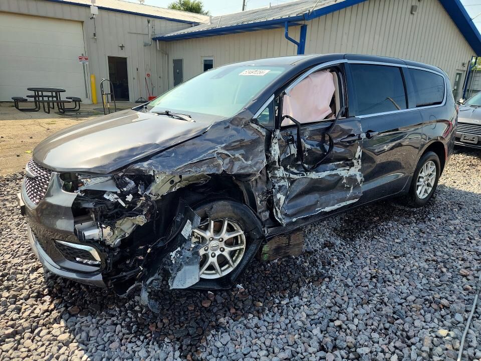 2023 CHRYSLER Pacifica