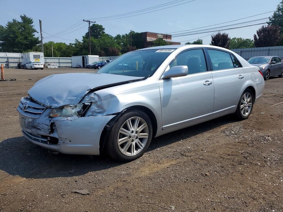 2006 TOYOTA Avalon