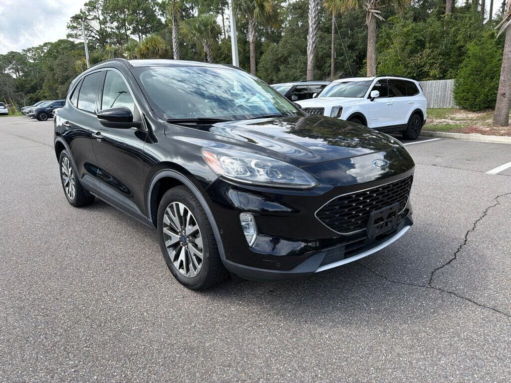 2020 FORD Escape