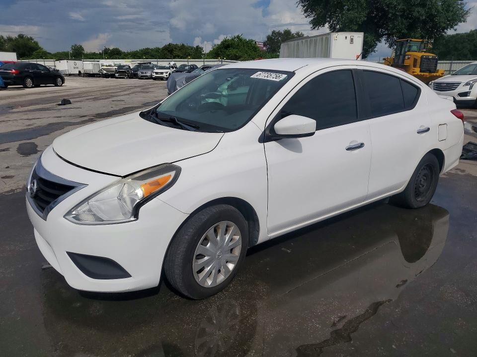2018 NISSAN Versa