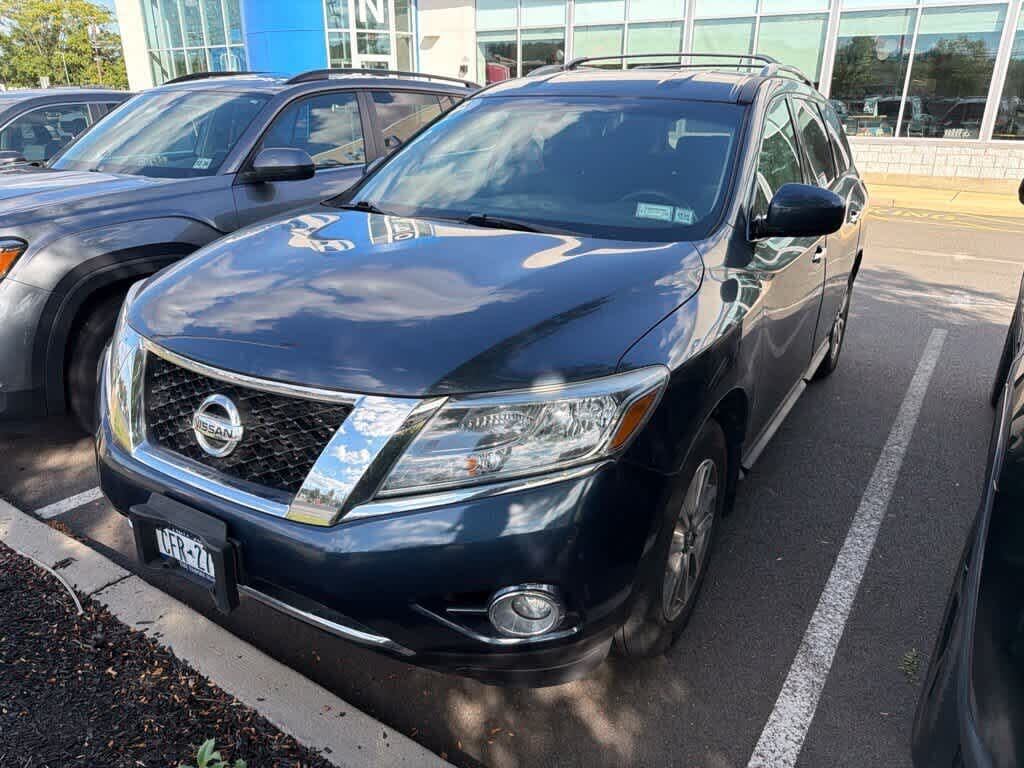 2015 NISSAN Pathfinder