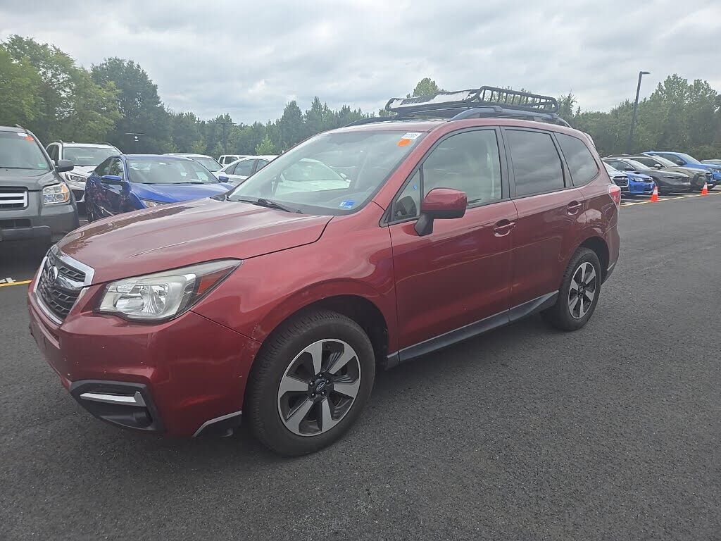 2017 SUBARU Forester