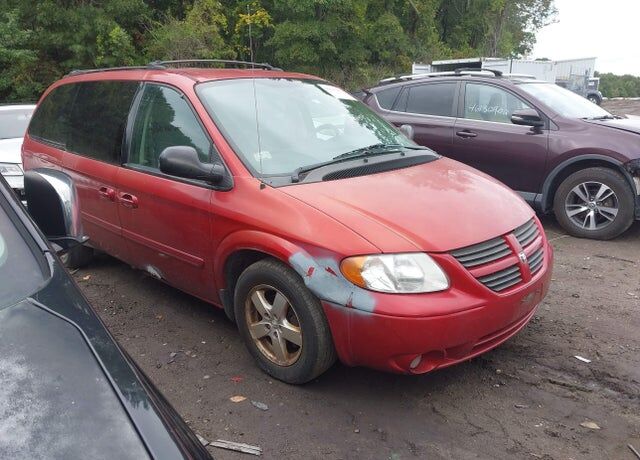2005 DODGE Caravan
