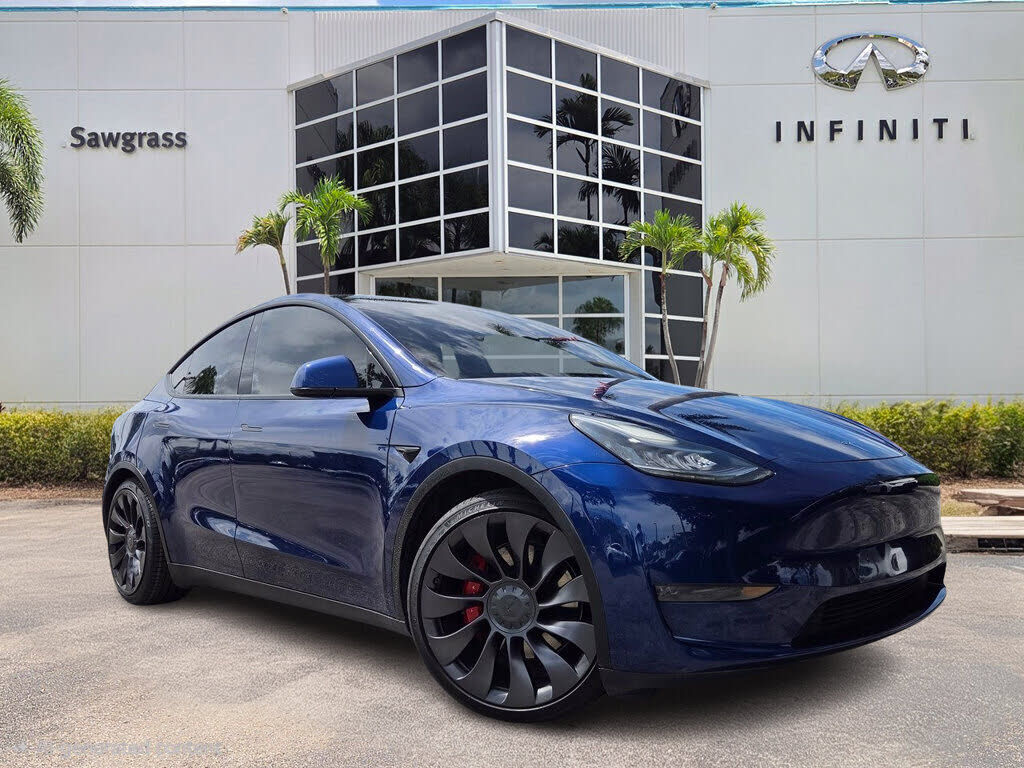 2021 TESLA Model Y