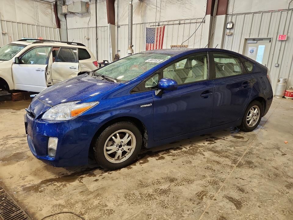 2011 TOYOTA PRIUS