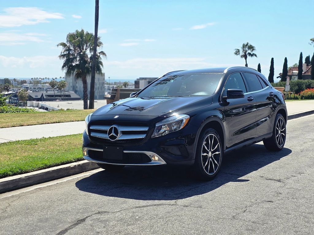 2016 MERCEDES-BENZ GLA-Class