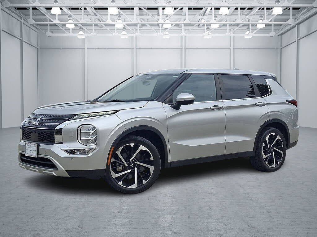 2022 MITSUBISHI Outlander