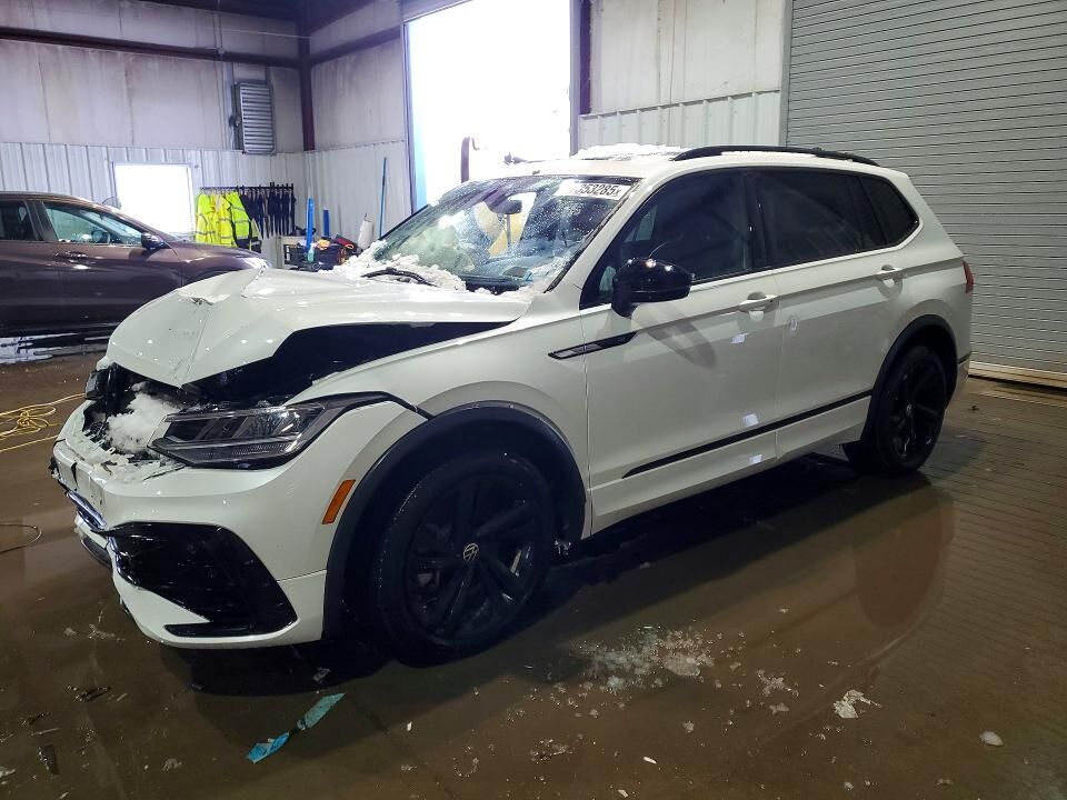2024 VOLKSWAGEN Tiguan 4Motion