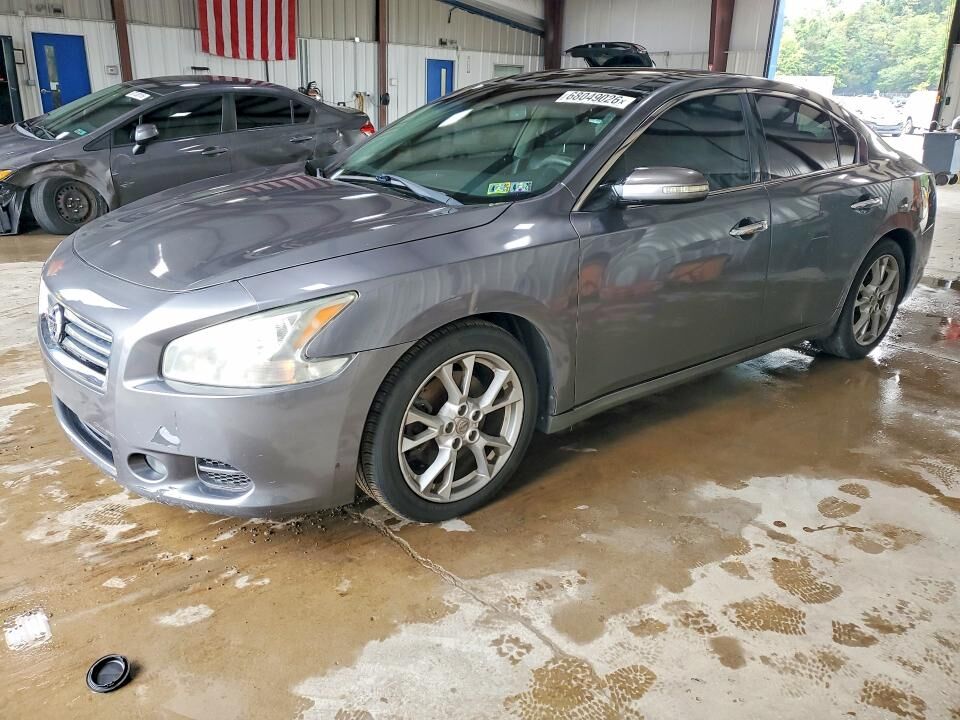 2014 NISSAN Maxima