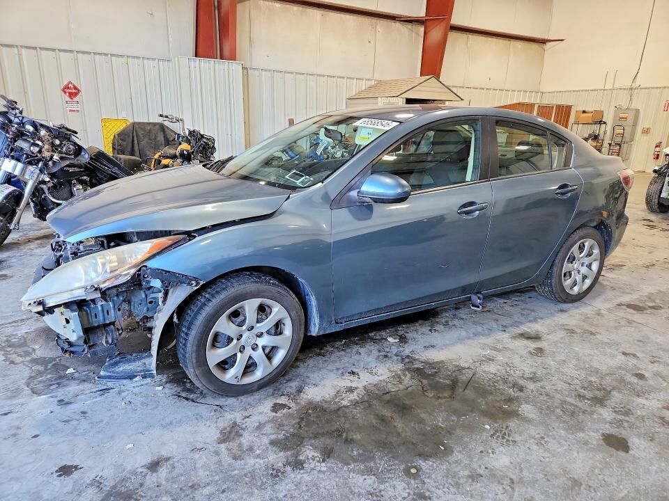 2010 MAZDA Mazda3