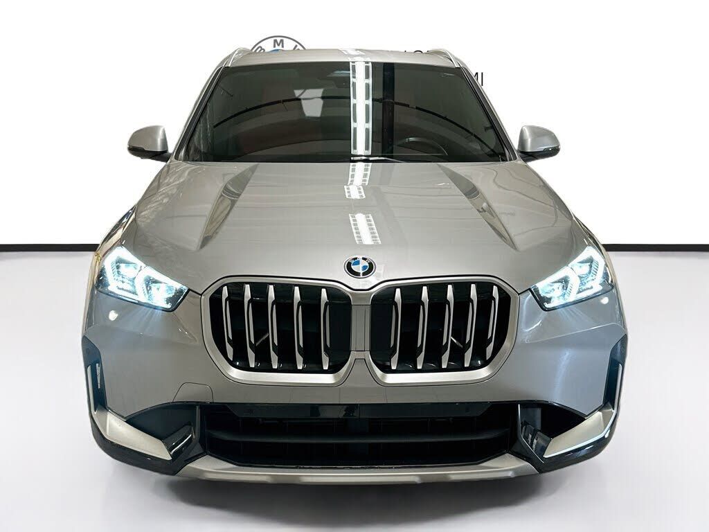 2023 BMW X1