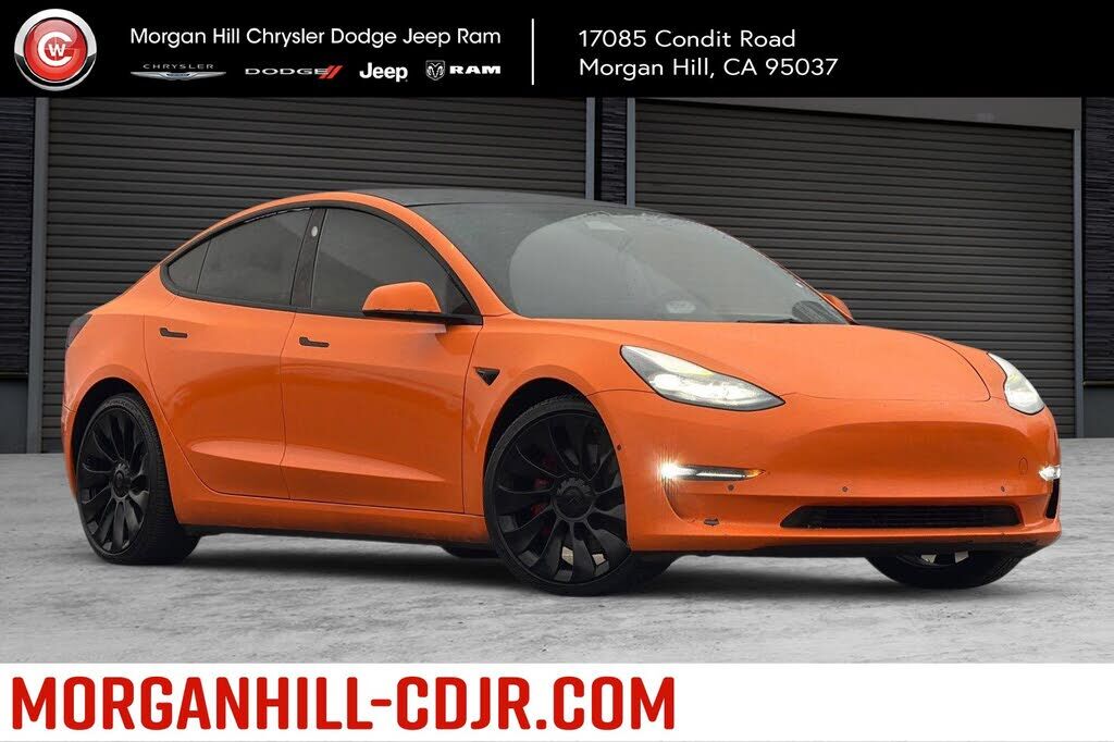 2022 TESLA Model 3