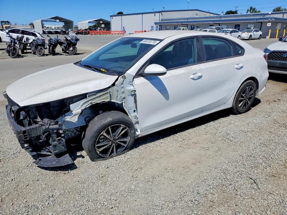 2024 KIA Forte