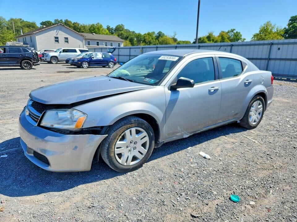 2013 DODGE Avenger