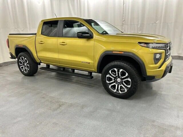 2023 GMC Canyon