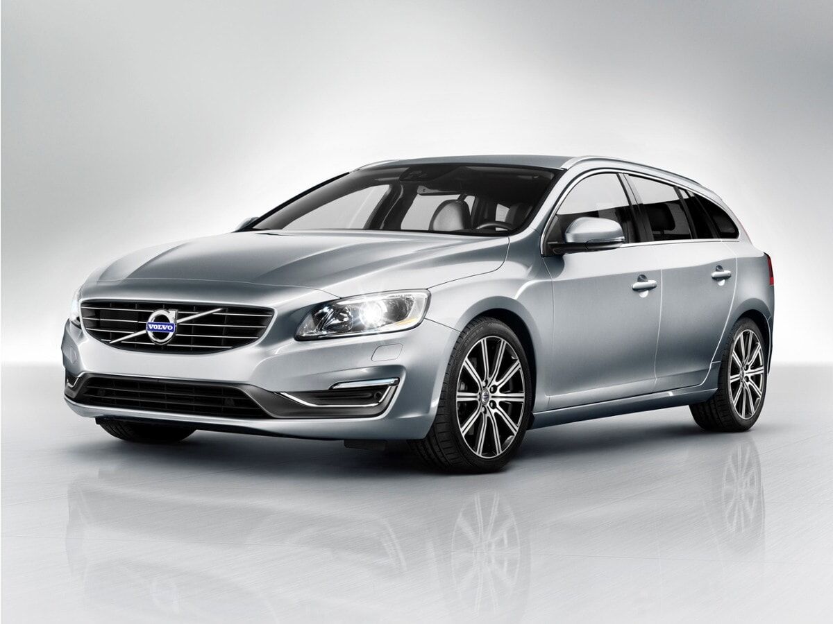 2015 VOLVO V60
