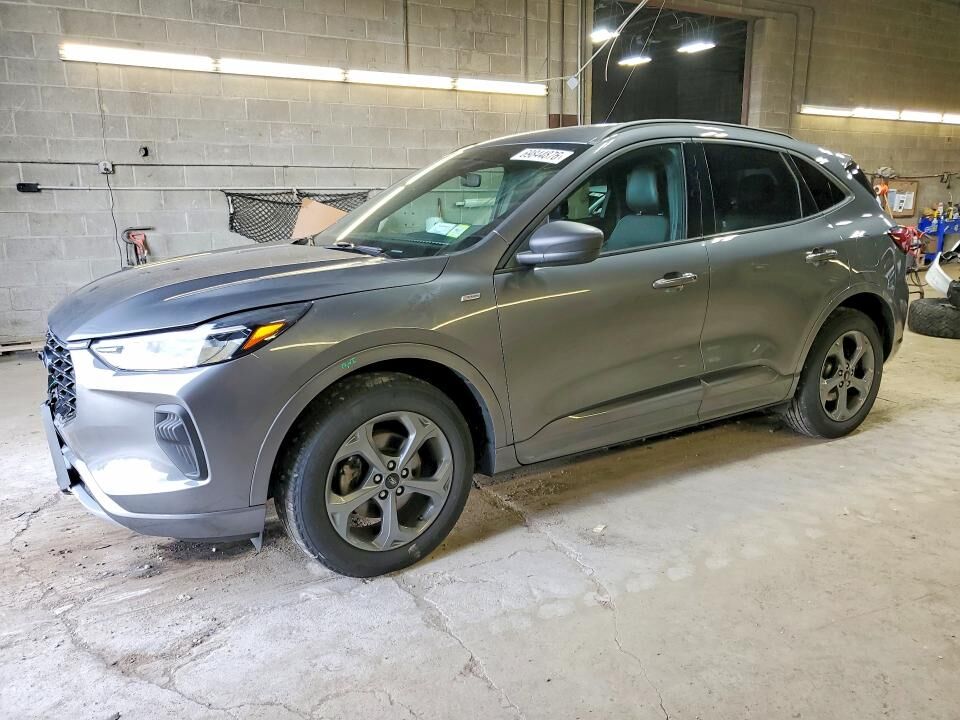 2023 FORD Escape