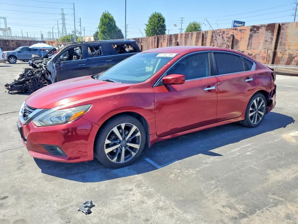 2017 NISSAN Altima
