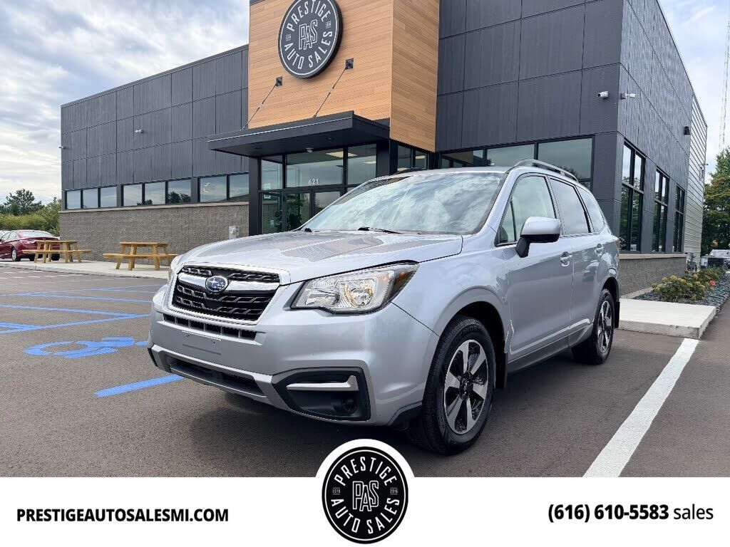 2018 SUBARU Forester