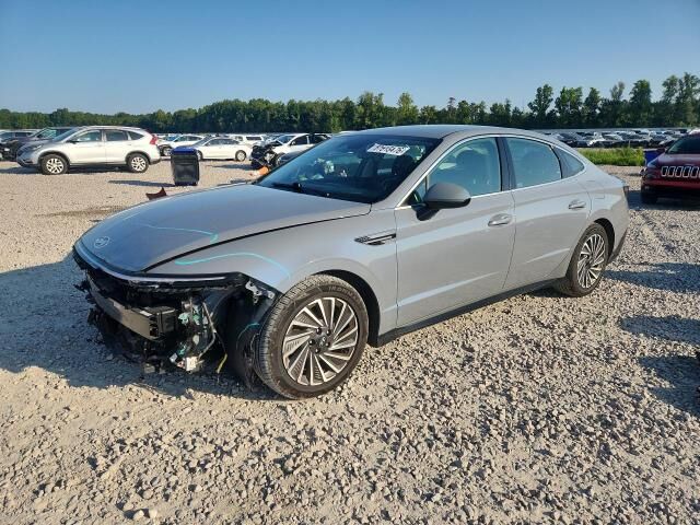 2025 HYUNDAI Sonata