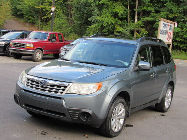 2011 SUBARU Forester