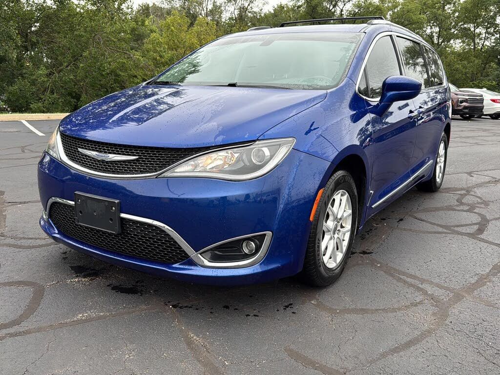 2020 CHRYSLER Pacifica