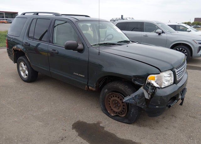 2004 FORD Explorer