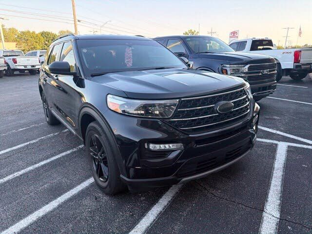 2022 FORD Explorer