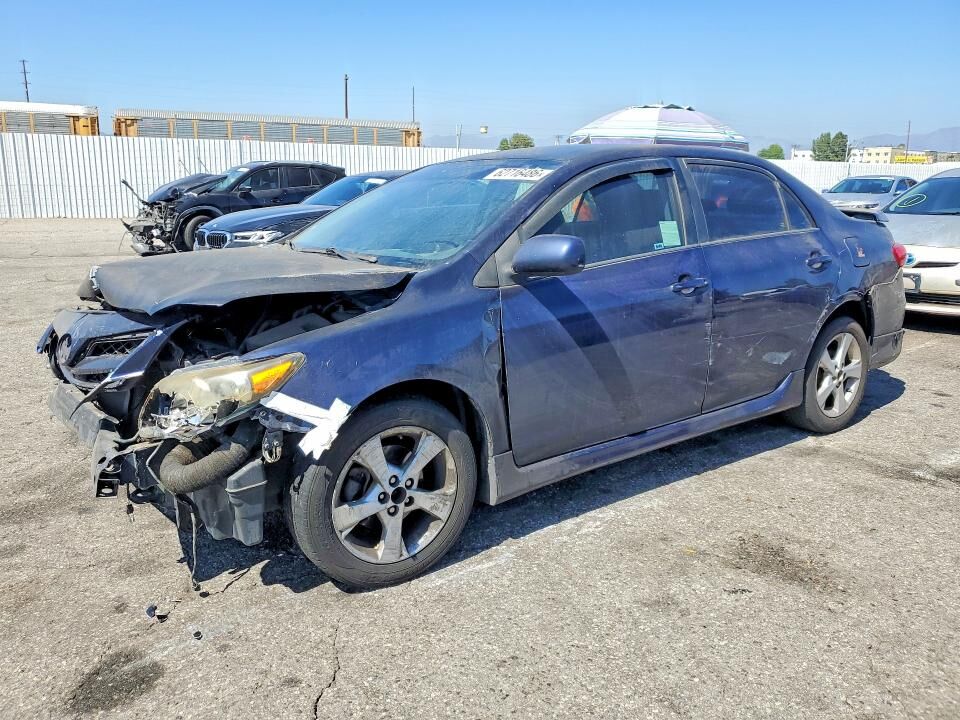 2011 TOYOTA Corolla