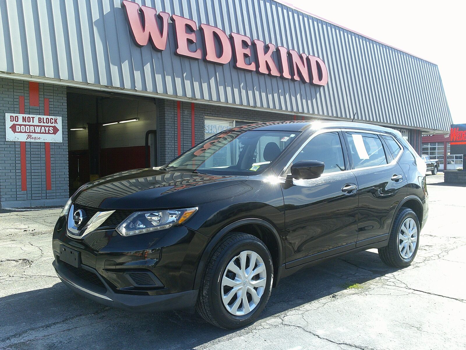 2016 NISSAN Rogue