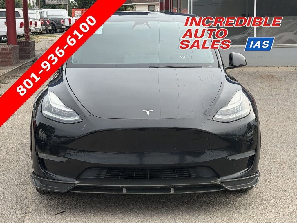 2020 TESLA Model Y