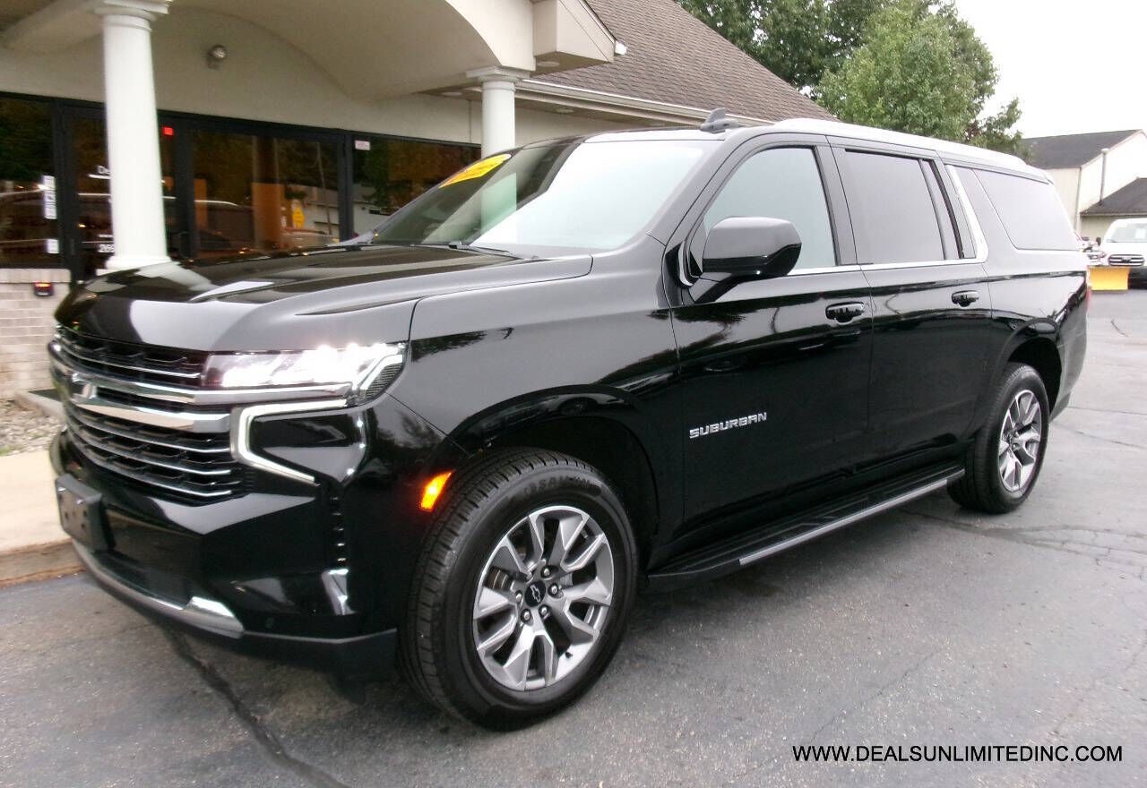 2022 CHEVROLET Suburban