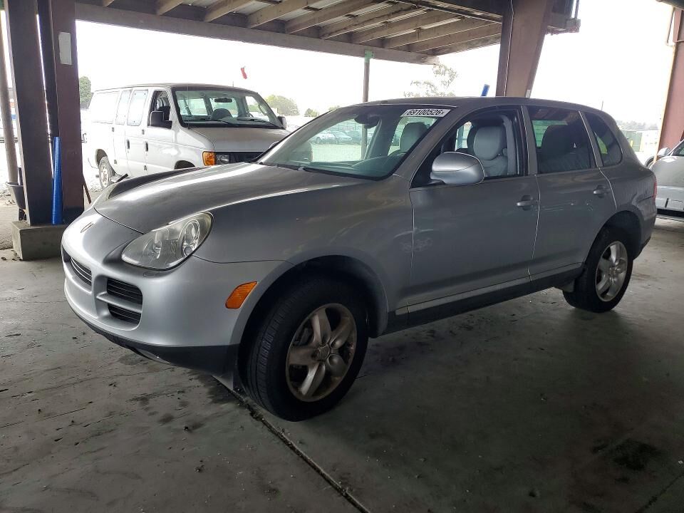 2004 PORSCHE Cayenne