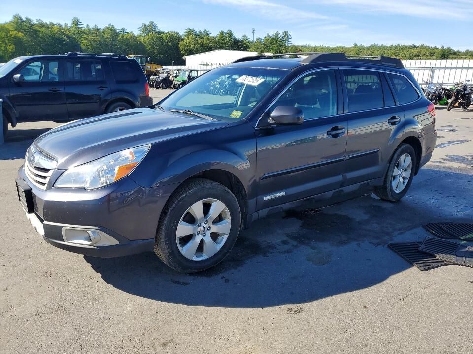 2011 SUBARU Outback