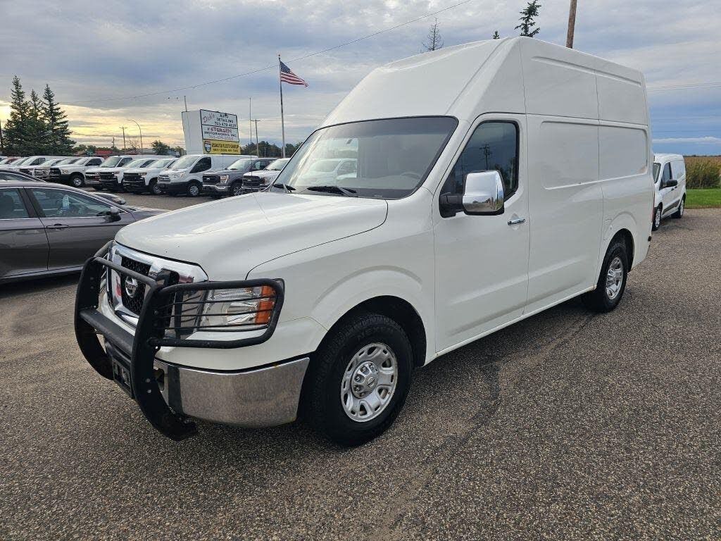 2012 NISSAN NV