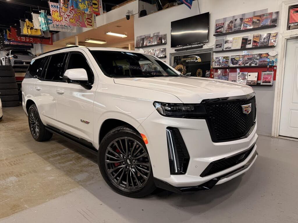 2024 CADILLAC Escalade