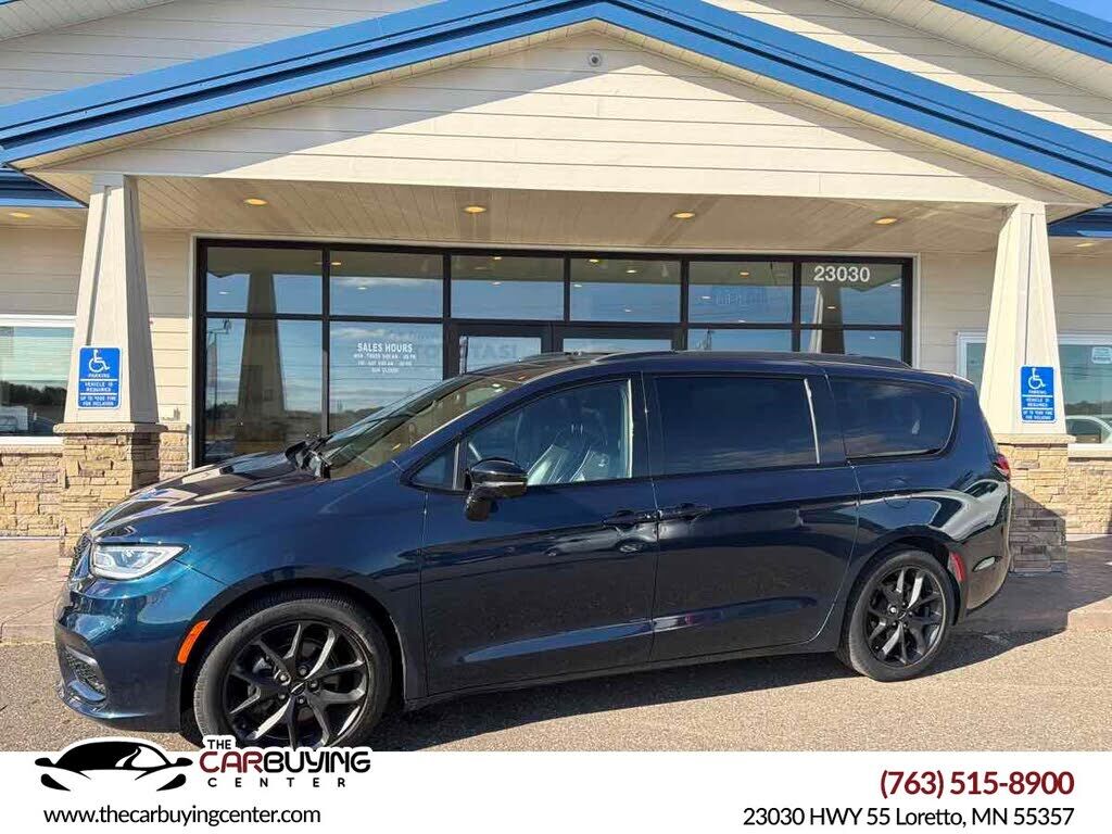 2023 CHRYSLER Pacifica