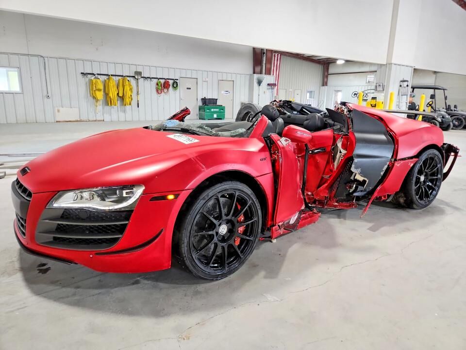 2012 AUDI R8