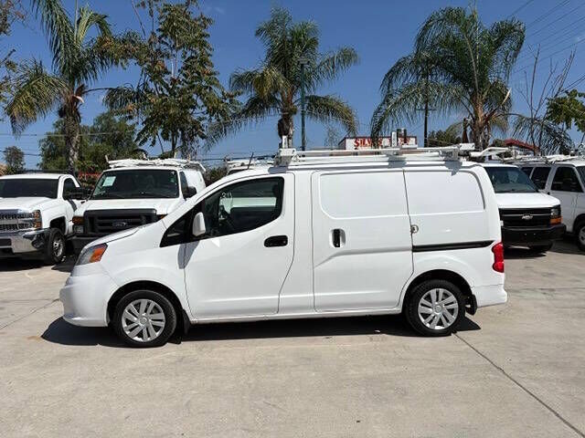 2021 NISSAN NV200