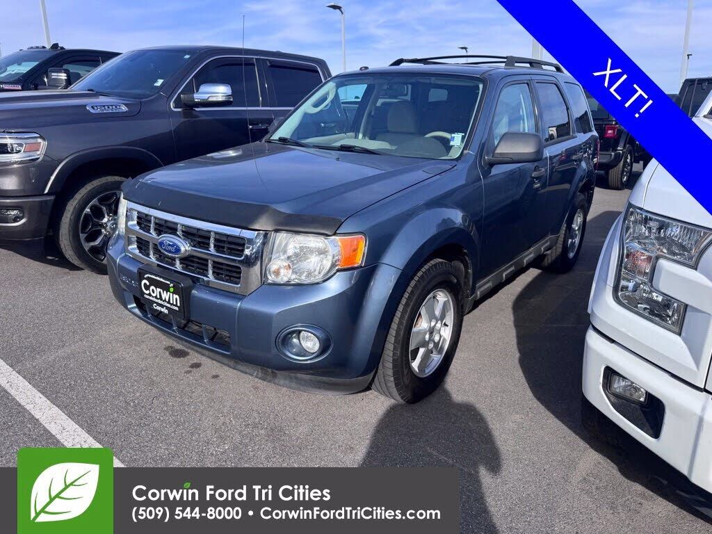 2010 FORD Escape