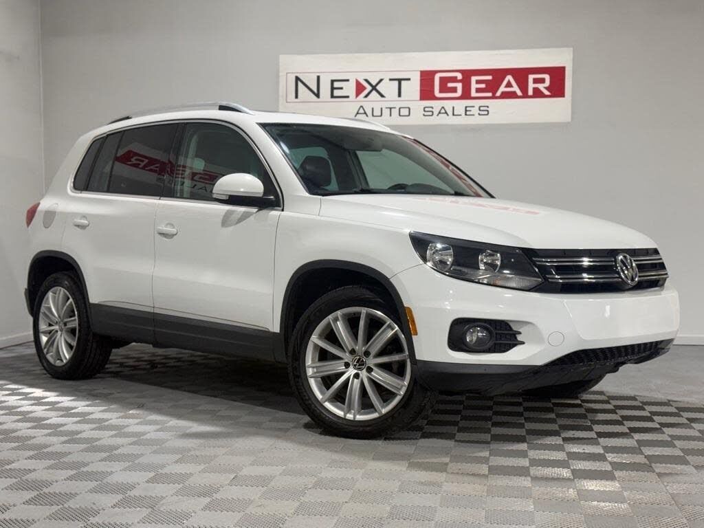 2014 VOLKSWAGEN Tiguan
