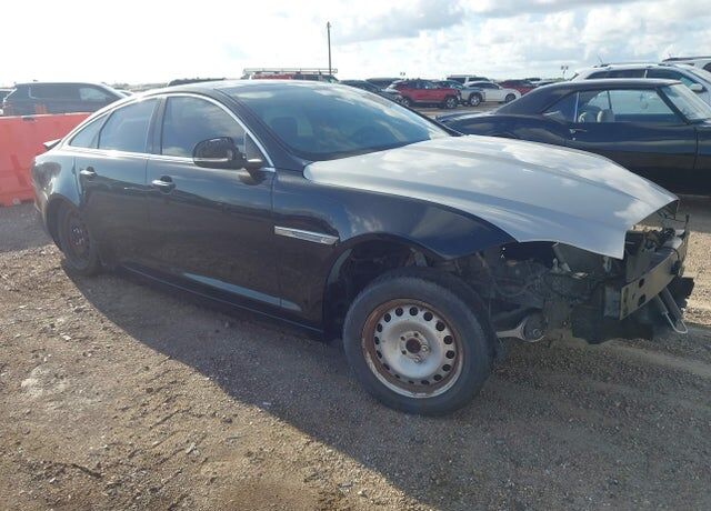 2011 JAGUAR XJ