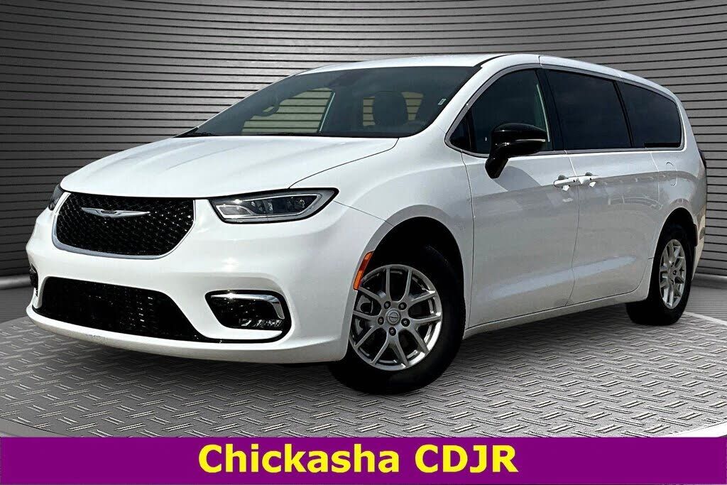 2025 CHRYSLER Pacifica