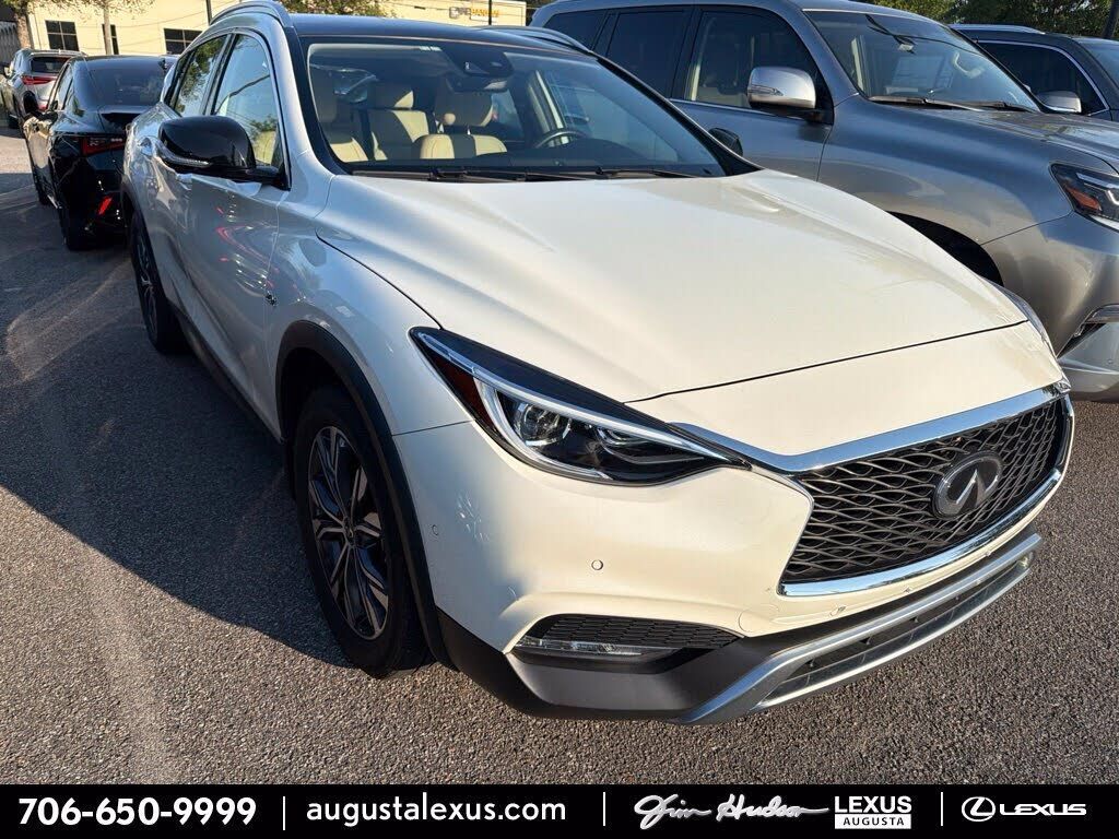 2019 INFINITI QX30